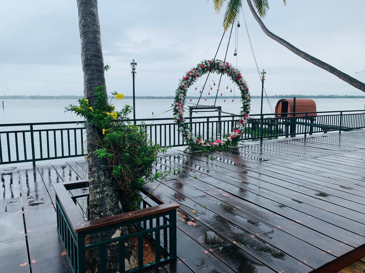 Kallanchery Retreat Kochi Exterior foto